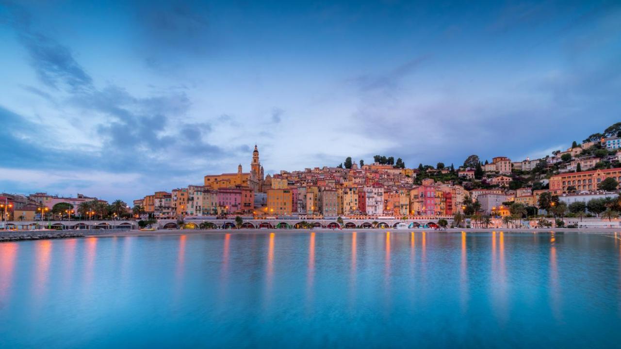 Joli Appart 29M2 En Vieille Ville Menton 2 Mins De La Mer Exterior foto